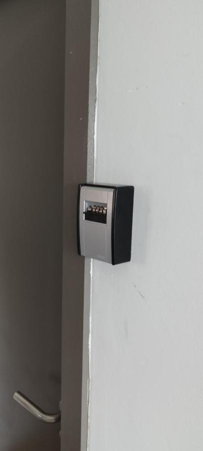 Au Pied Du Mur 休伊 外观 照片